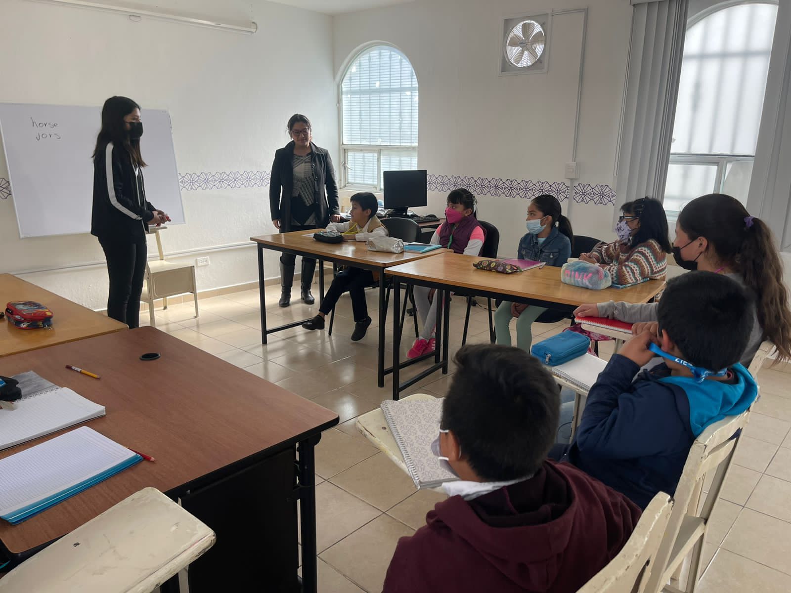 Comienza curso de inglés infantil en Huamantla